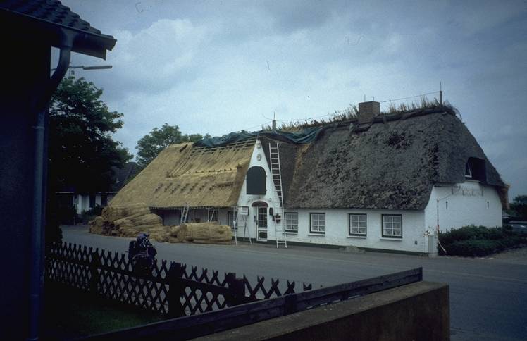 Häuserbau traditionell bei Husum 